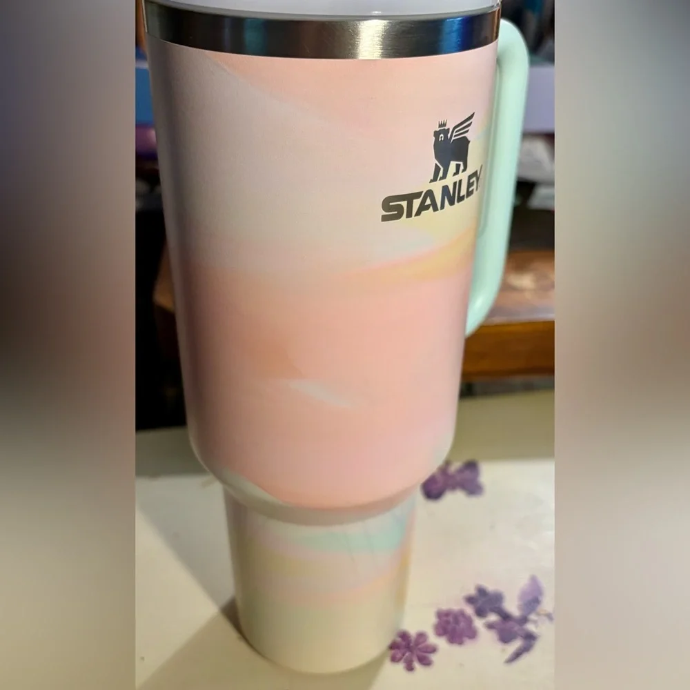 Stanley Pastel Watercolor Painting Limited Edition Travel Mug! Retired Style. - Picture 4 of 8